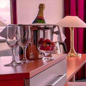 Room Service - Dining